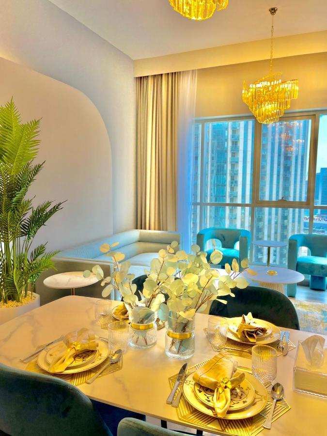 First Class 2Br With Burj Khalifa & Downtown View Dubai Eksteriør billede