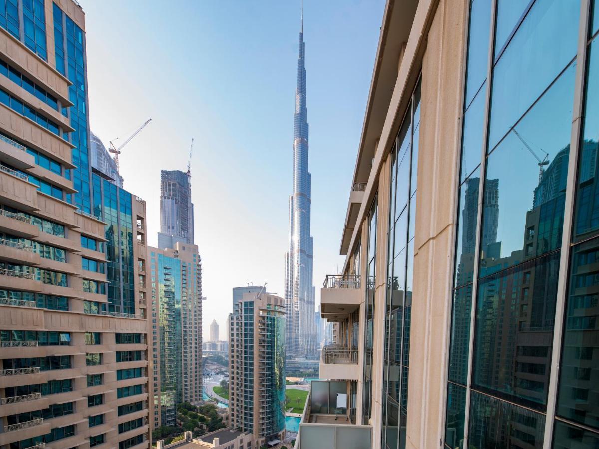 First Class 2Br With Burj Khalifa & Downtown View Dubai Eksteriør billede