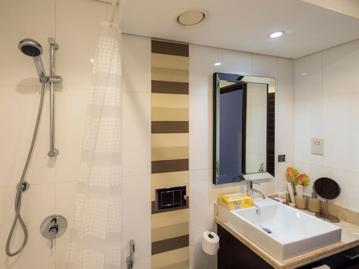 First Class 2Br With Burj Khalifa & Downtown View Dubai Eksteriør billede